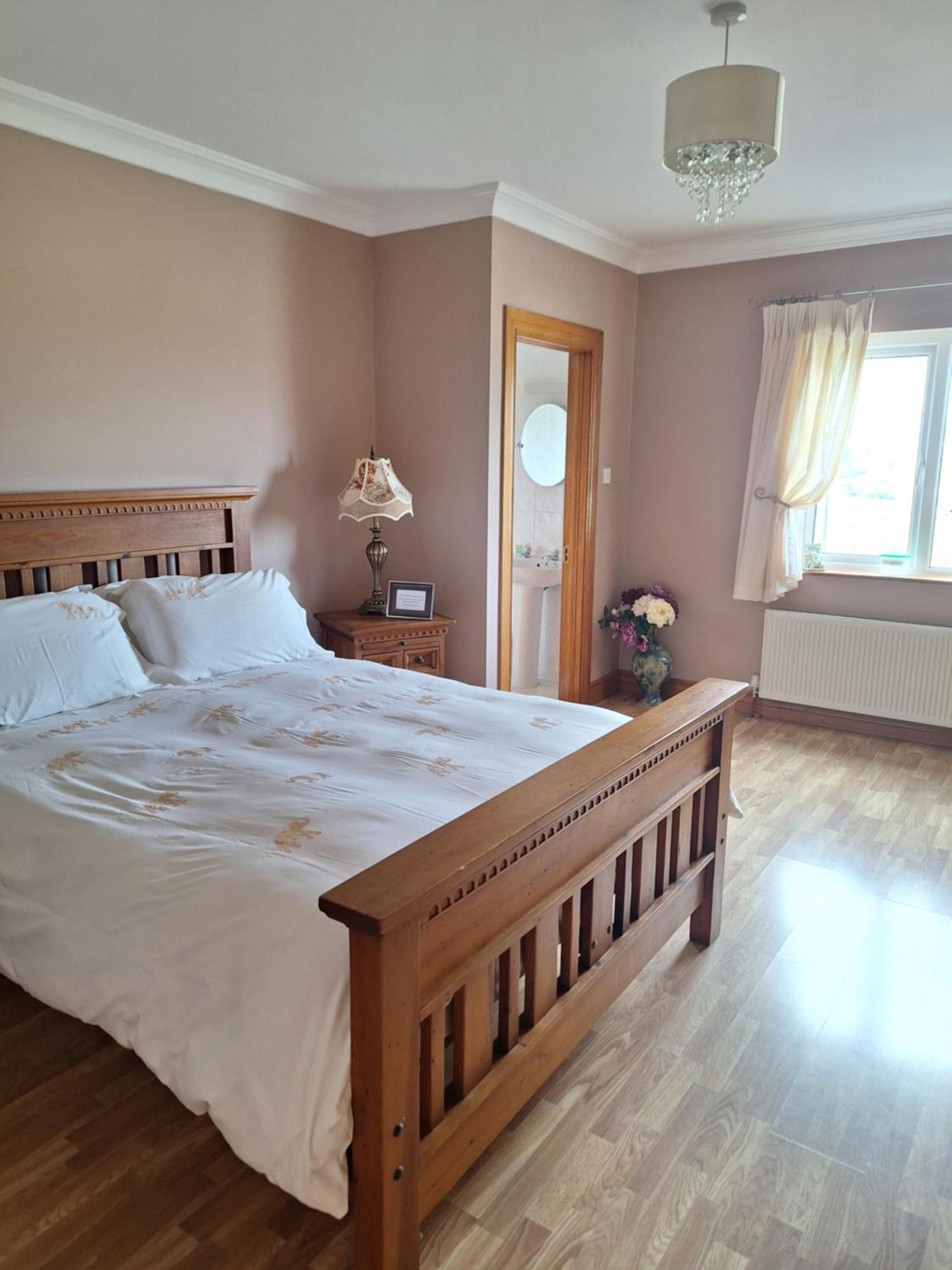 Ballnamona House Cong Zimmer foto
